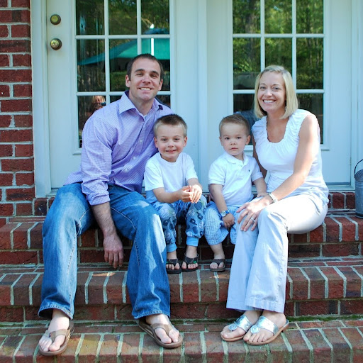 Carrie Nicholson Photo 30