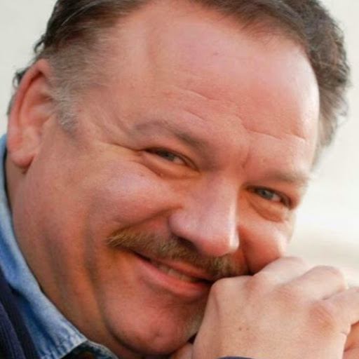 Kirby Lewis Photo 17