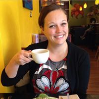 Jennifer Perrine Photo 17