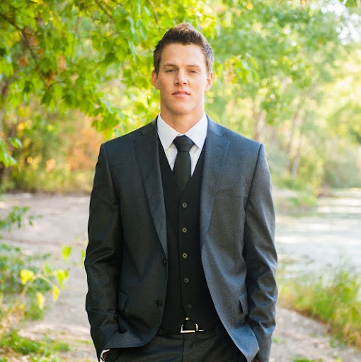 Bradley Gordon Photo 20