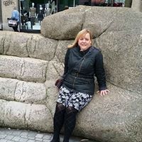 Julie Foley Photo 18