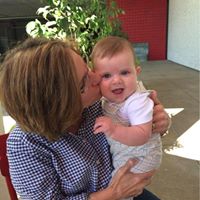 Julie Albritton Photo 7