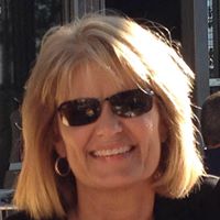 Linda Brooks Photo 6