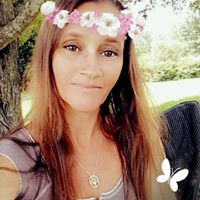 Julie Posey Photo 18