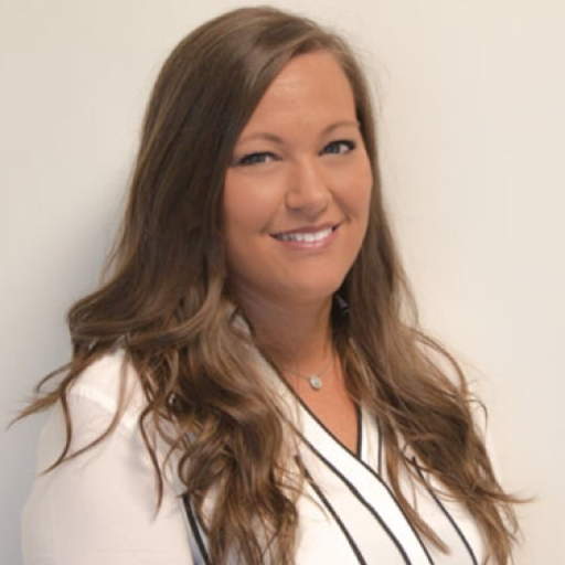 Kristen Wilkey Photo 2