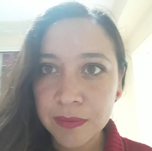 Ana Ponce Photo 27