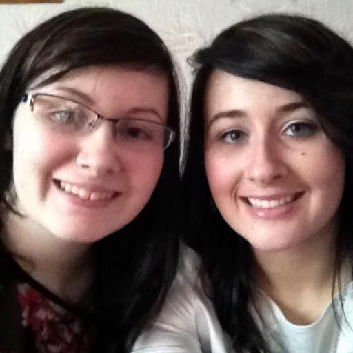 Rebecca Morey Photo 17