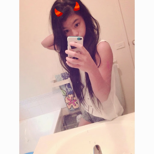 Julia Fernandez Photo 17