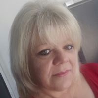 Carol Peach Photo 8