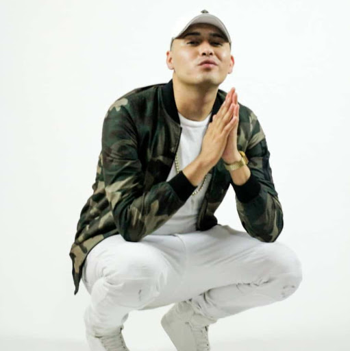 Roberto Vazquez Photo 20