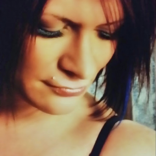 Jennifer Foust Photo 3