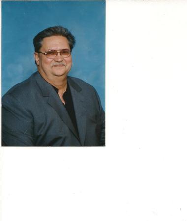 Robert Michalek Photo 13