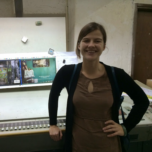 Elizabeth Rush Photo 33