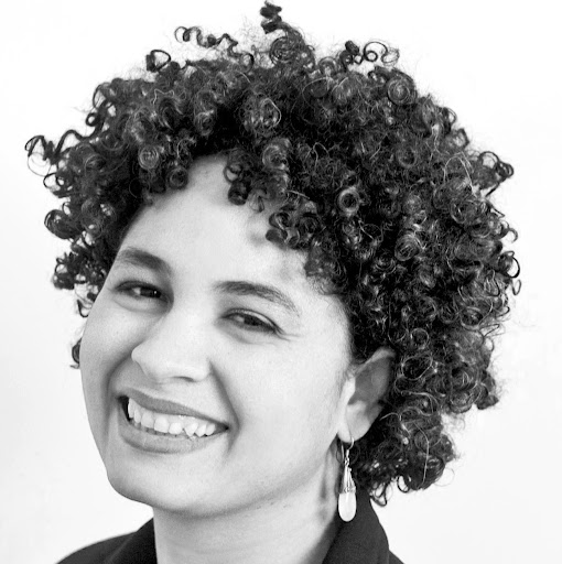 Elisa Makunga Photo 5