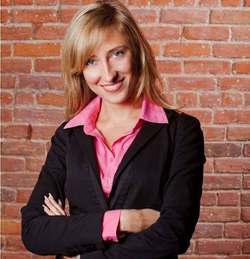 Julia Gore Photo 13 Julia Gore Photo 13