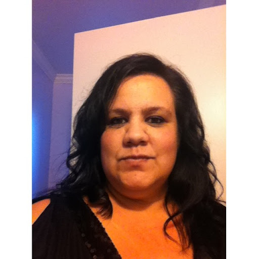 Kelly Bradford Photo 35