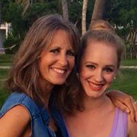 Debra Vanzee Photo 1