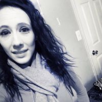 Katelyn Robertson Photo 18