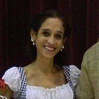 Jennifer Leslie Photo 18