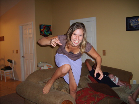 Amanda Bowman Photo 3