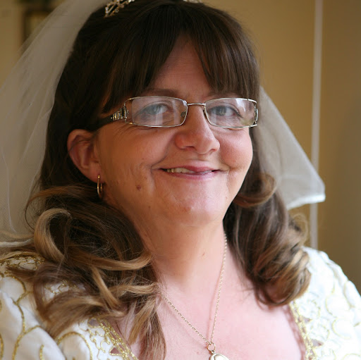 Teresa Wilkinson Photo 34