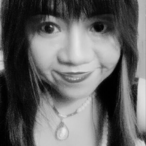 Christina Leung Photo 22