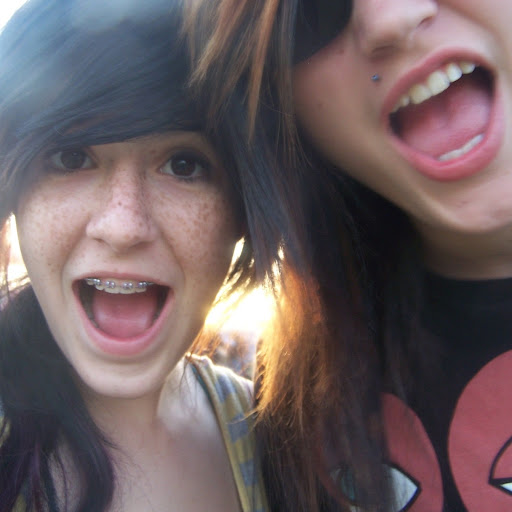 Sara Houston Photo 4