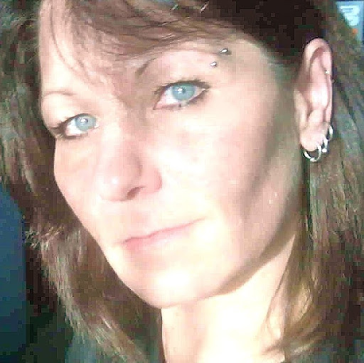 Angela Neill Photo 5