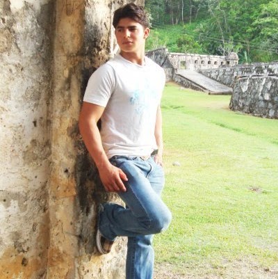 Alberto Quiroz Photo 12