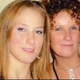 Laurie Marshall Photo 37 Laurie Marshall Photo 37