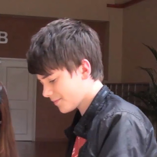 Stephanie Chance Photo 11