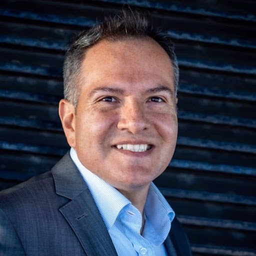 George Guerra Photo 22