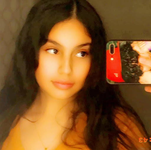 Cindy Gonzalez Photo 28
