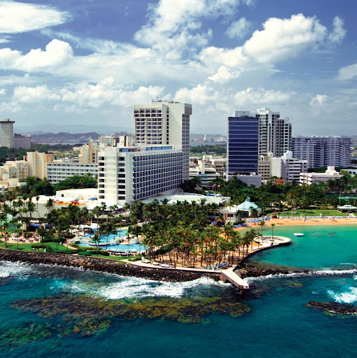 Victoria Jenkins Photo 21