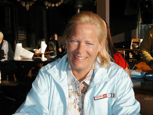 Debbie Straub Photo 27