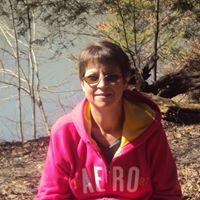 Marilyn Hayes Photo 12