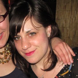 Amy Walker Photo 28