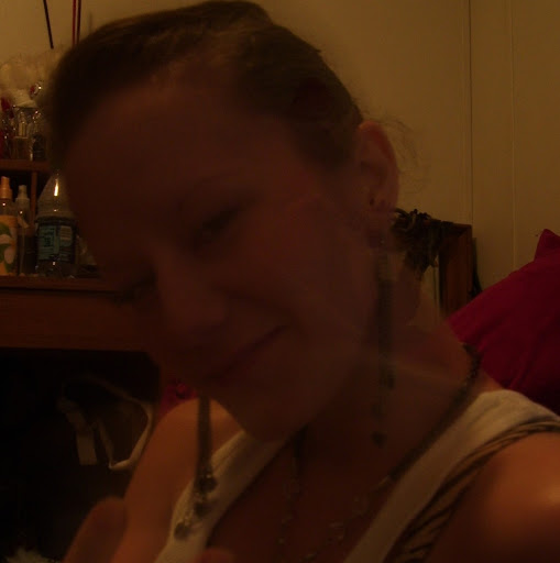 Emily Robinson Photo 19