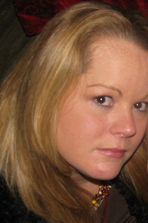 Brandi Robertson Photo 37