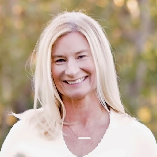 Gloria Dunn Photo 14