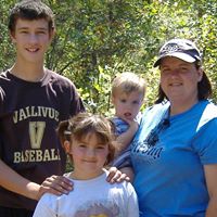 Amanda Garner Photo 12