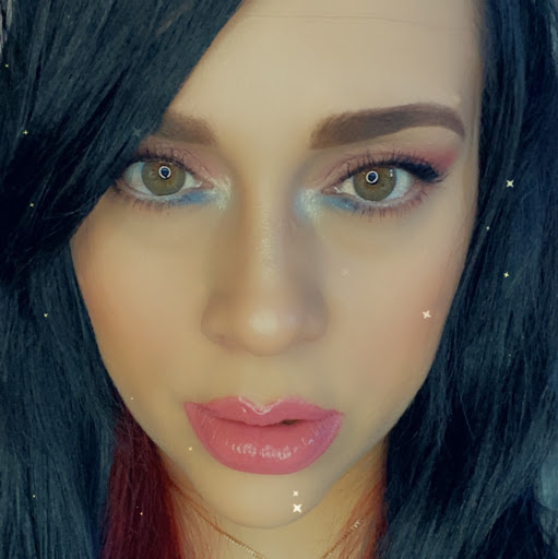 Alexandra Rodriguez Photo 27