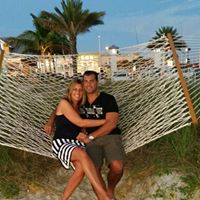 Debbie Duarte Photo 9