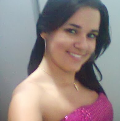 Julia Eller Photo 12