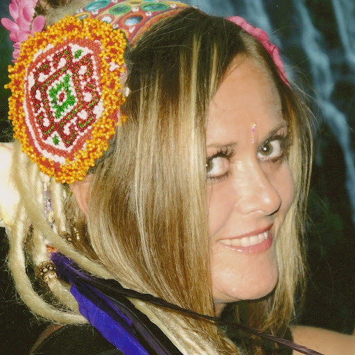 Michelle Roth Photo 8