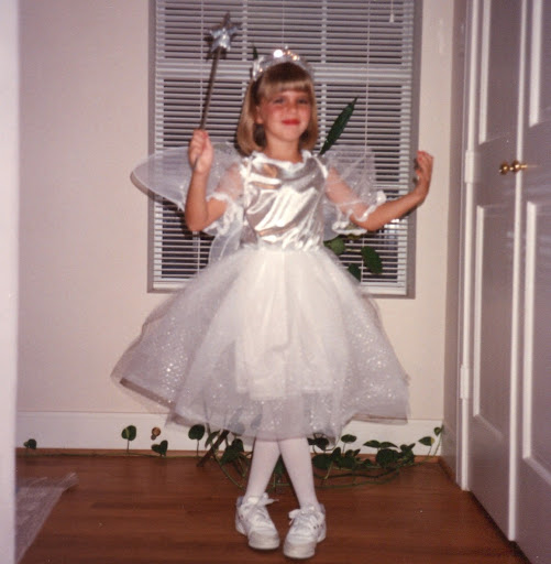 Lindsay Kramer Photo 37