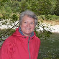 Lisa Schwab Photo 30