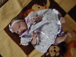 Bethany Lewis Photo 32