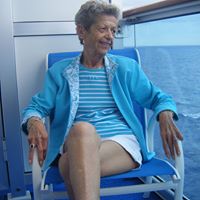 Lavina Robinson Photo 7