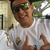 Aaron Terrazas Photo 22